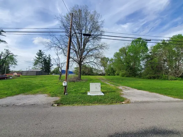 1810 Old West Main ST, Carbondale, IL 62901