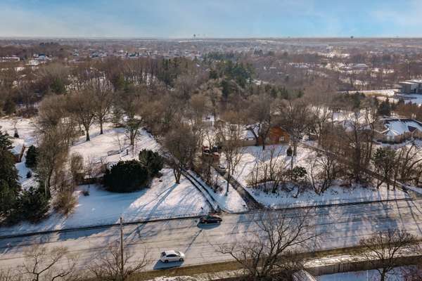 2963 87th ST, Darien, IL 60561