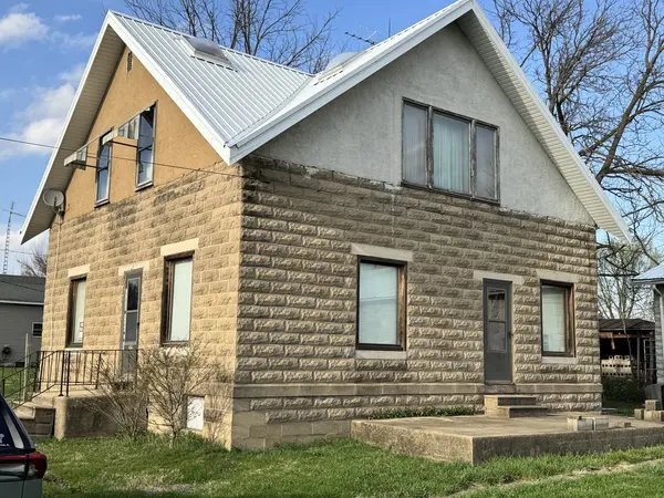 27842 2600 E ST, Van Orin, IL 61374