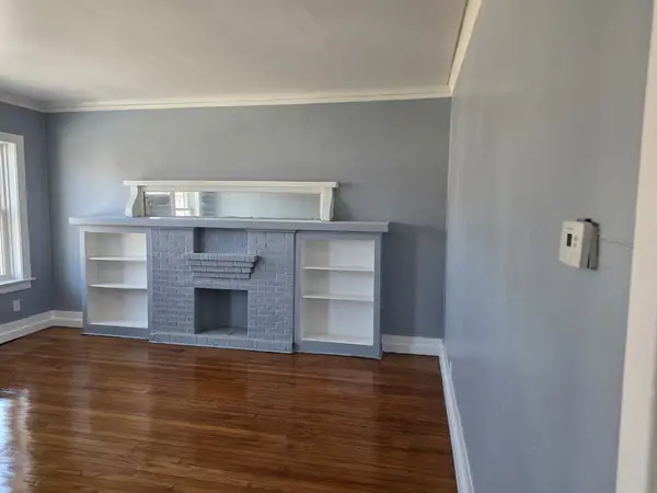 1853 E 79th ST #2, Chicago, IL 60649