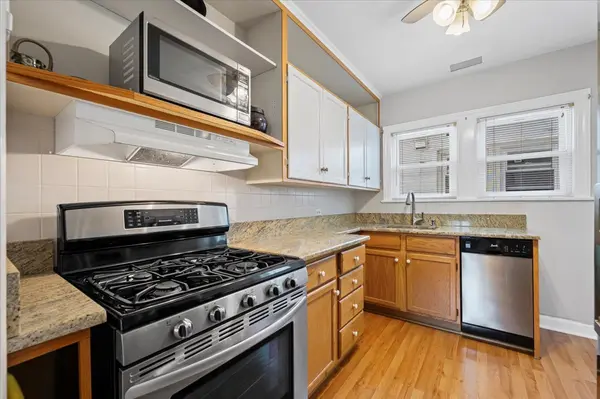 8449 N Kedvale AVE, Skokie, IL 60076