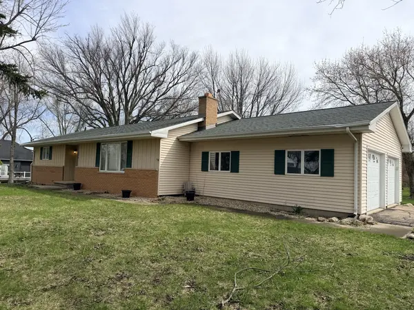 734 1st ST, West Brooklyn, IL 61378