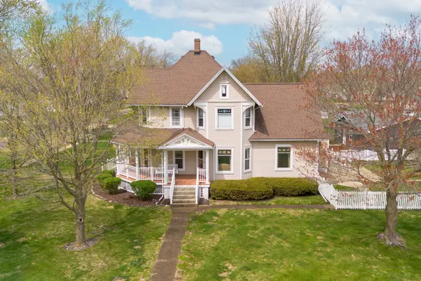 408 W First North ST, Wenona, IL 61377