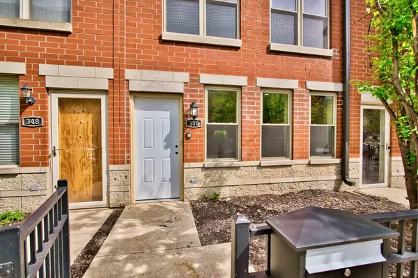 350 E Eastgate PL, Chicago, IL 60616