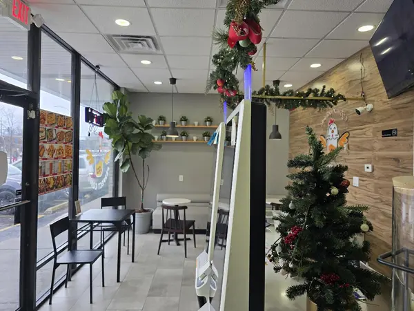 6214 N Western AVE, Chicago, IL 60659