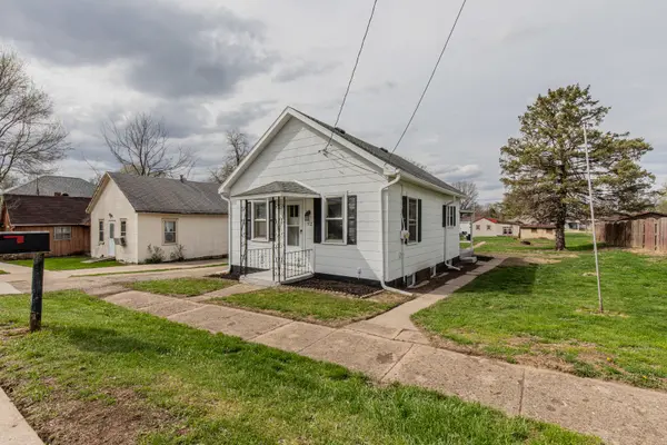 512 W Chestnut ST, Dalzell, IL 61320