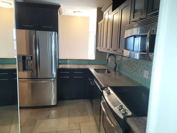 3660 N Lake Shore DR #4713, Chicago, IL 60613