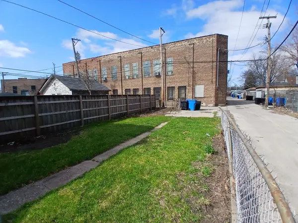 7614 S Dante AVE, Chicago, IL 60619