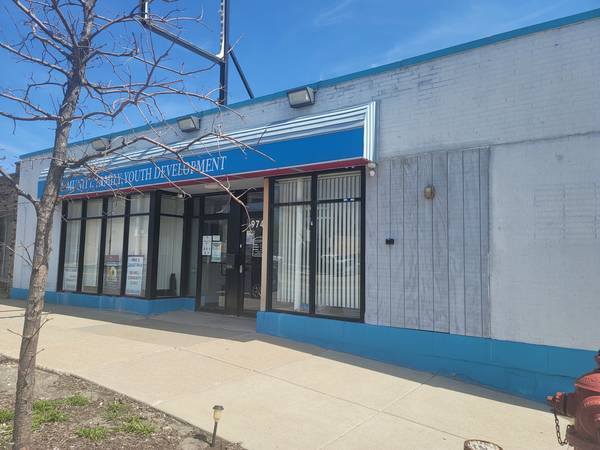 9741 Southwest HWY, Oak Lawn, IL 60453