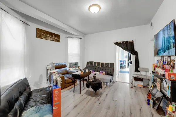 4203 W MAYPOLE AVE, Chicago, IL 60624