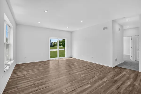 1249 Prairie Ridge TRL, Antioch, IL 60002