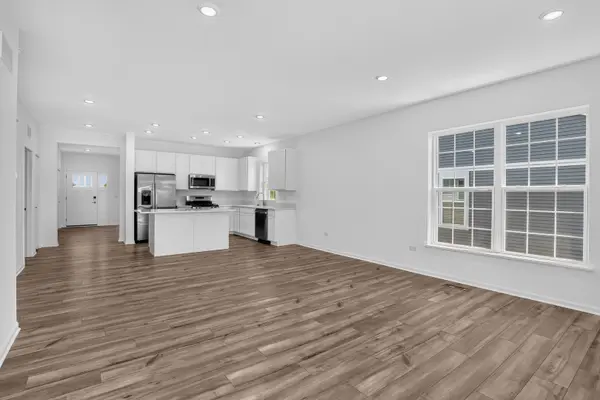 1249 Prairie Ridge TRL, Antioch, IL 60002