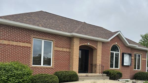 2504 4th ST, Peru, IL 61354