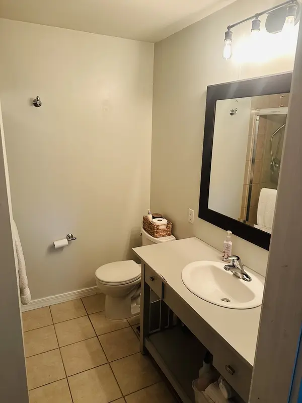 Address not disclosed, Glen Ellyn, IL 60137