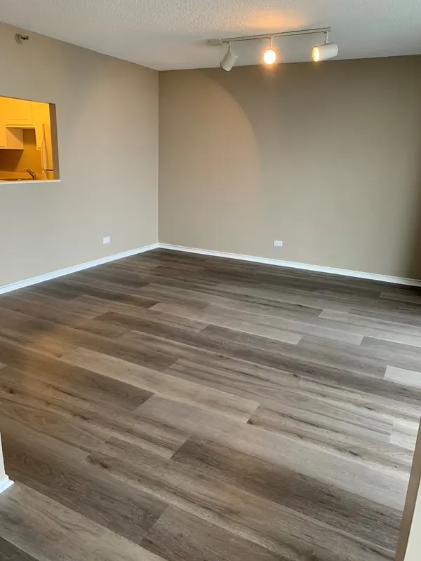 10 E ONTARIO ST #3307, Chicago, IL 60611