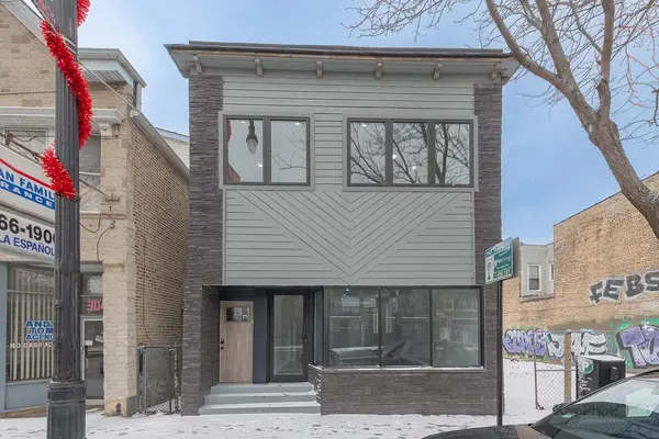 3044 W Irving Park RD, Chicago, IL 60618