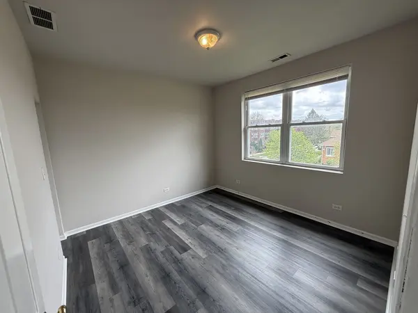 7952 S Carpenter ST #3, Chicago, IL 60620