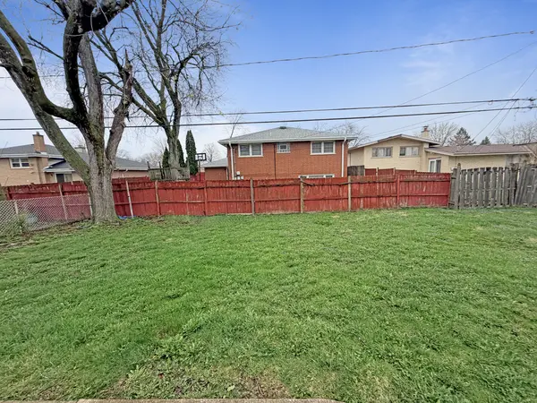 1118 E 169th ST, South Holland, IL 60473
