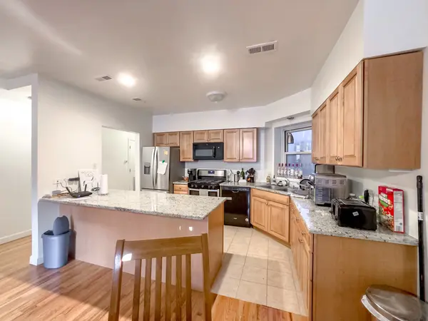 6711 N SHERIDAN RD #1N, Chicago, IL 60626