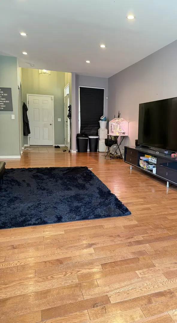 1820 CRENSHAW CIR #1820, Vernon Hills, IL 60061