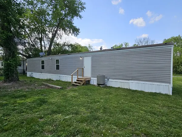 309 Caborn ST, Mt Vernon, IL 62864