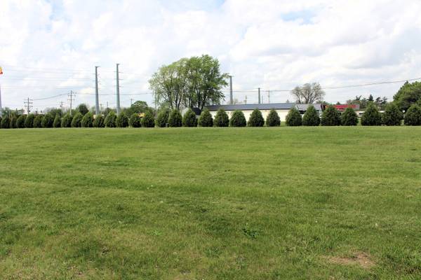 26 Liberty LN, Clinton, IL 61727