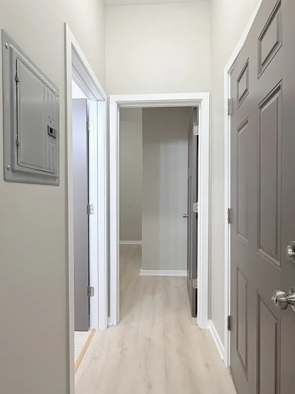 24 N Pulaski RD #1F, Chicago, IL 60624