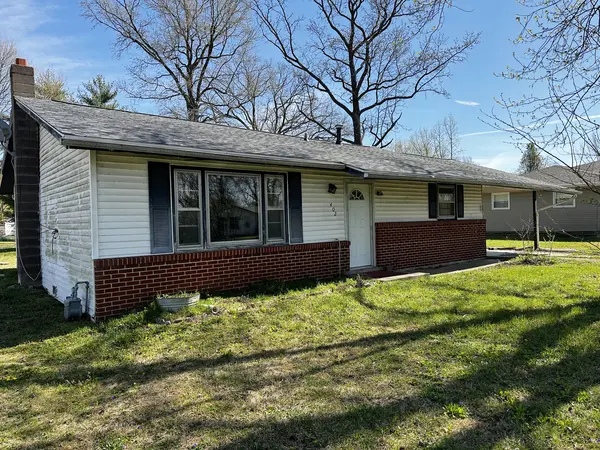 402 E Logan ST, Desoto, IL 62924
