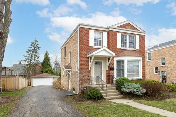 9 S Ridge AVE, Arlington Heights, IL 60005