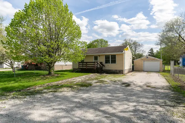 17112 10th AVE, East Moline, IL 61244