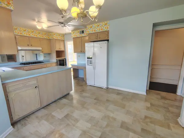 Address not disclosed, Glenview, IL 60025