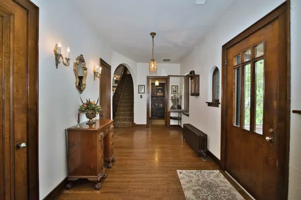 104 N Julian ST, Naperville, IL 60540
