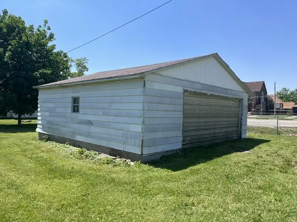 610 W Central BLVD, Kewanee, IL 61443
