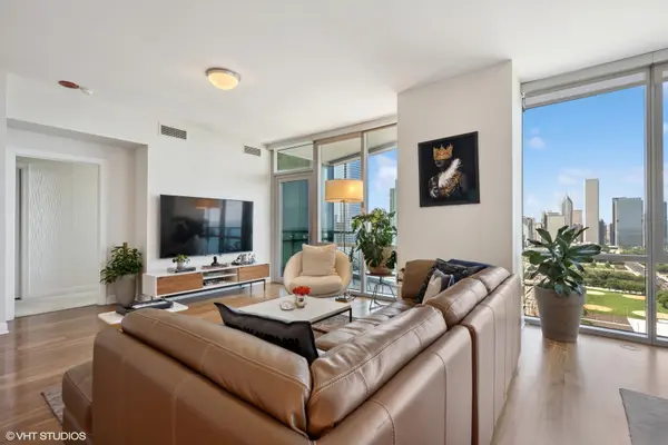 1201 S Prairie AVE #3303, Chicago, IL 60605