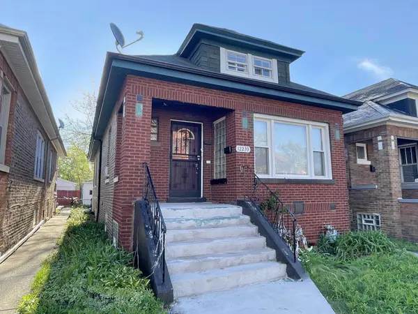 12239 S Parnell AVE, Chicago, IL 60628