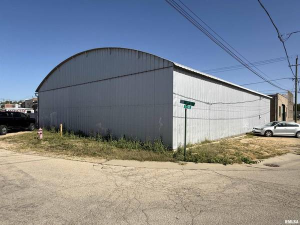 13th Ave 3RD ST, Fulton, IL 61252