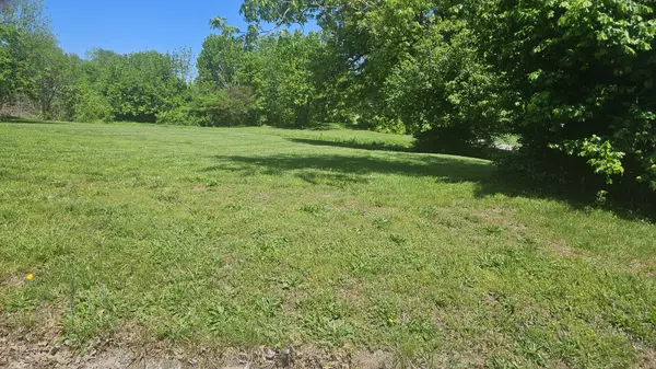0000 W Main ST, Buckner, IL 62819