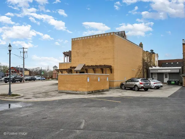 250 Center ST, Grayslake, IL 60030