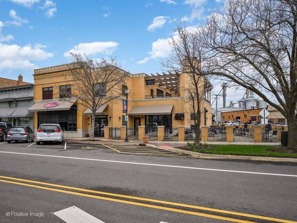 250 Center ST, Grayslake, IL 60030