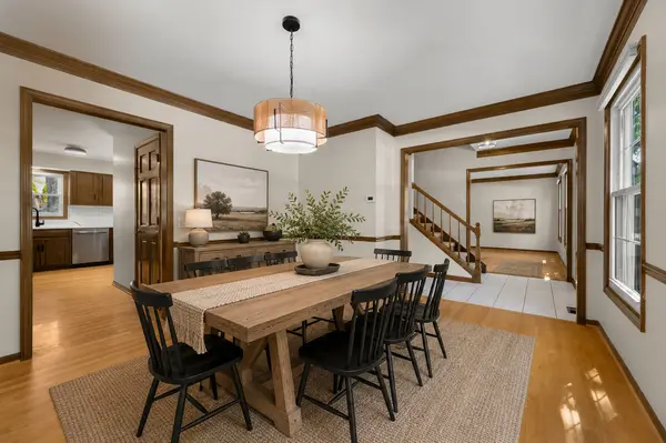 1749 E Bailey RD, Naperville, IL 60565