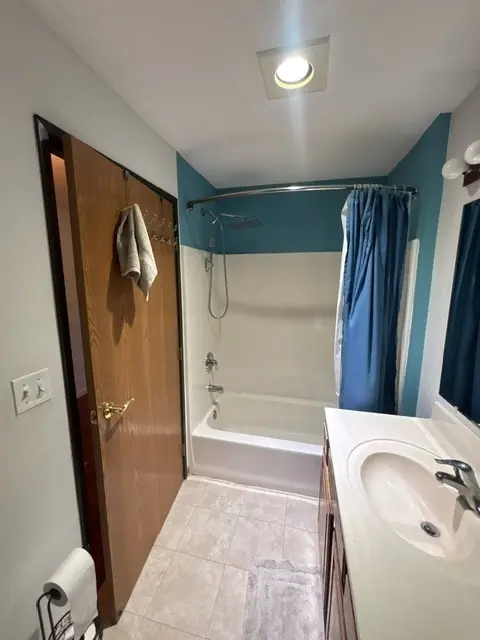 3370 W Brooke AVE #218, Waukegan, IL 60087
