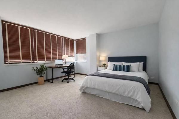 6301 N SHERIDAN RD #15B, Chicago, IL 60660
