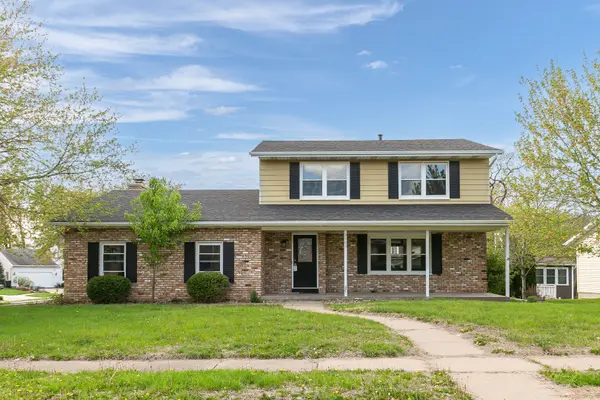 3503 32ND ST, Moline, IL 61265