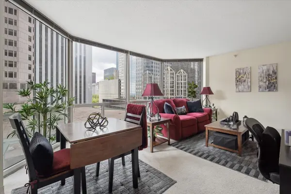 222 N Columbus DR #612, Chicago, IL 60601