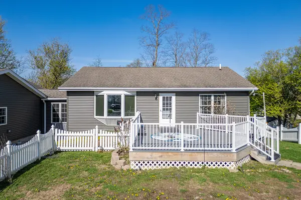 1 IRVINE, Galena, IL 61036