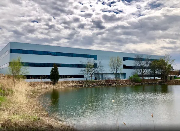 246 E Janata BLVD, Lombard, IL 60148