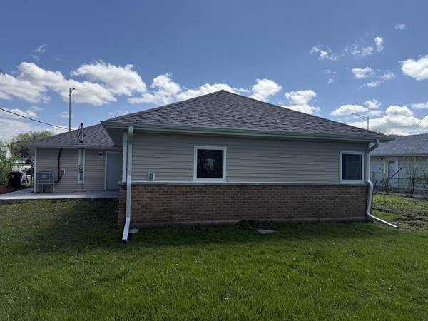 406 Sauk TRL, Park Forest, IL 60466