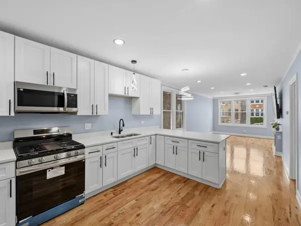 4521 S Mozart ST, Chicago, IL 60632
