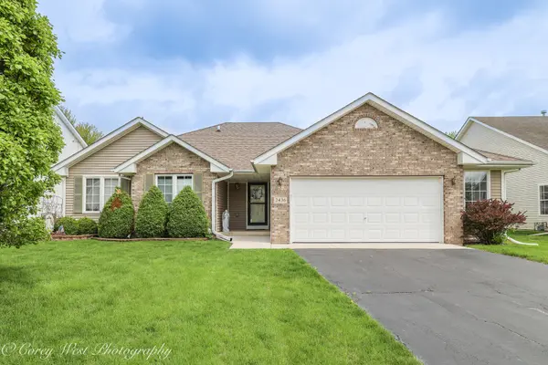 2436 Kristi LN, Rockford, IL 61102
