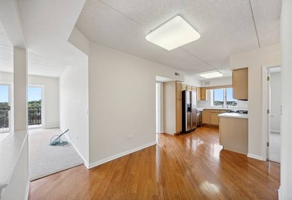 5555 N Cumberland AVE #804, Chicago, IL 60656